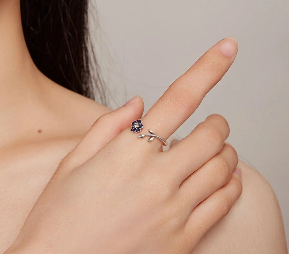 Anillo Ajustable Flor Púrpura