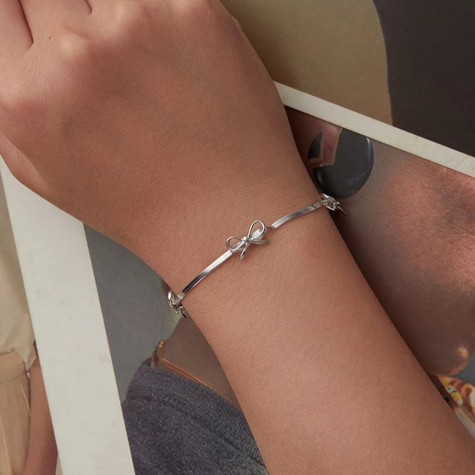 Pulsera Cadena y Lazos