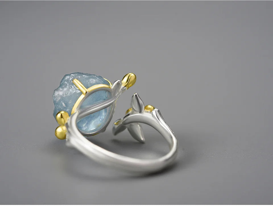 Anillo Ajustable Flor de Aguamarina