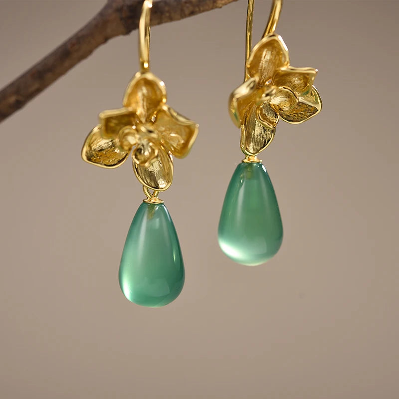 Pendientes Flor de Orquídea y Calcedonia