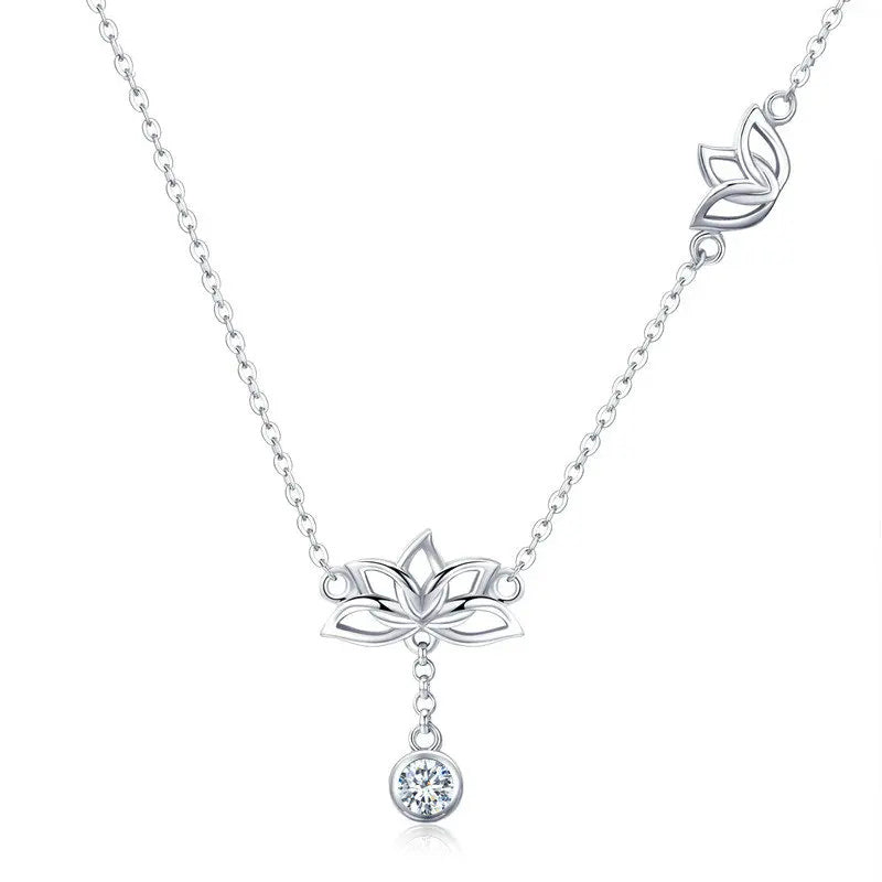 Collar con Colgante de Flor de Loto